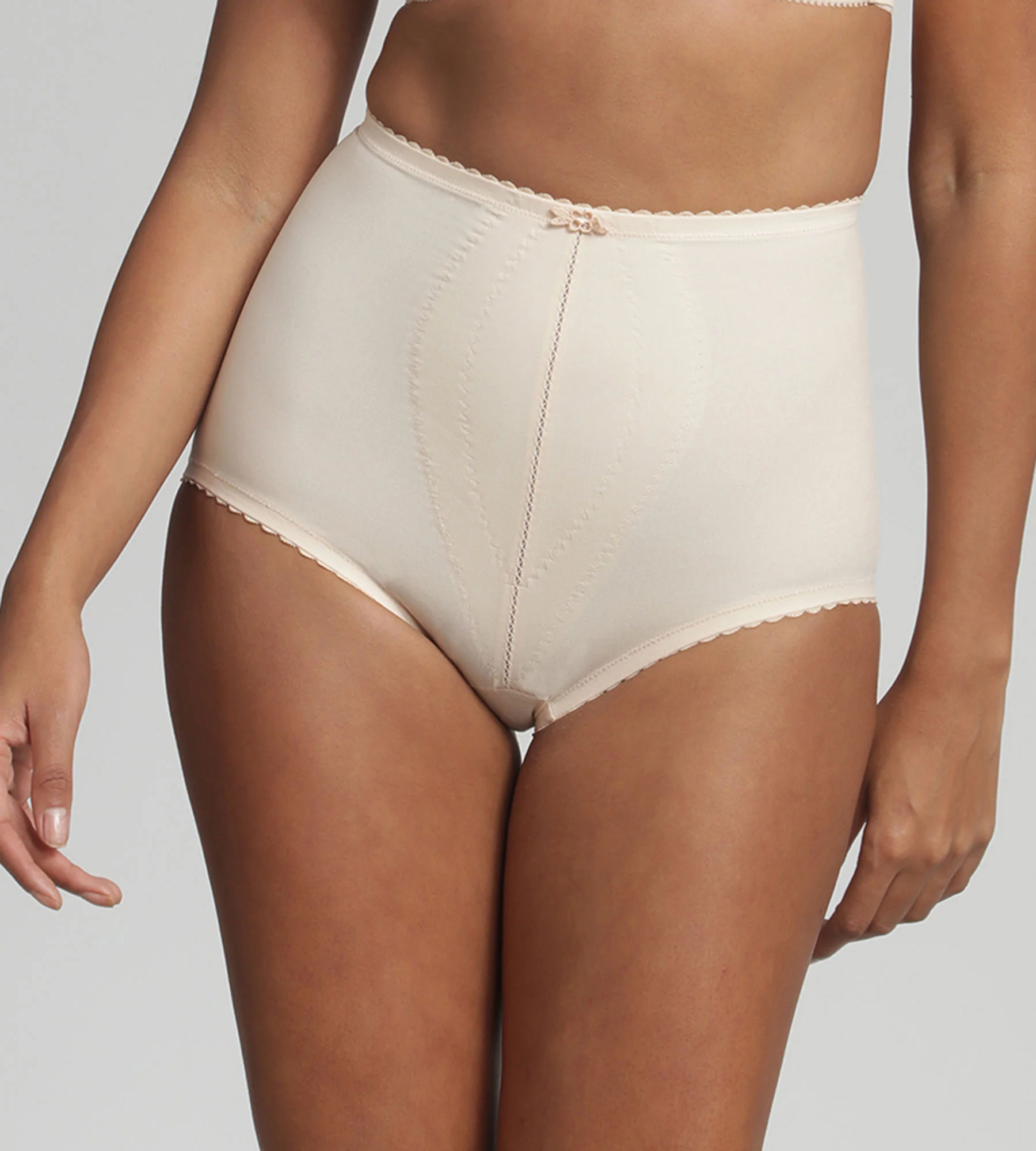 Guaina modellante beige Regina di Quadri
